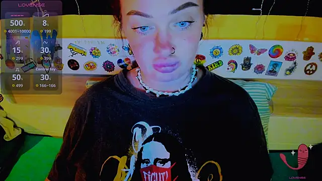 EllieOz online show from 10-23-25, 06:28