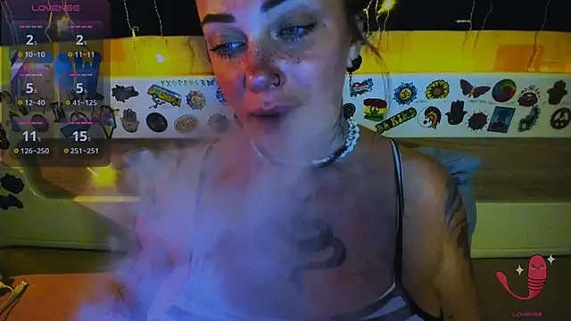 EllieOz online show from 02-10-26, 04:17