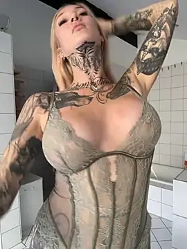 Stella-Kink online show from 09-15-25, 02:28