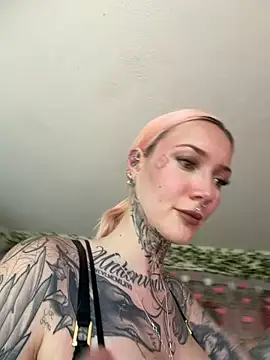 Snapshot of Stella-Kink chatting on 05-22-26, 12:14 Stella-Kink online show from 05-22-26, 12:14