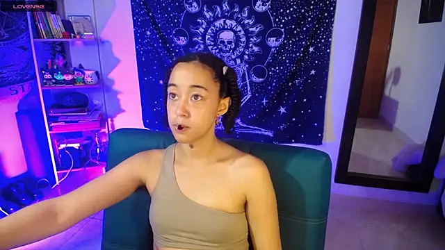 Snapshot of ela_0 chatting on 05-16-26, 03:27 ela 0 online show from 05-16-26, 03:27