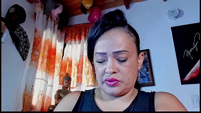 seleneh online show from 09-26-25, 08:16