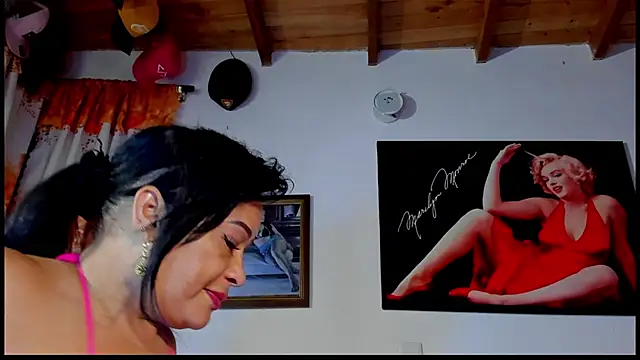 seleneh online show from 09-17-25, 11:18