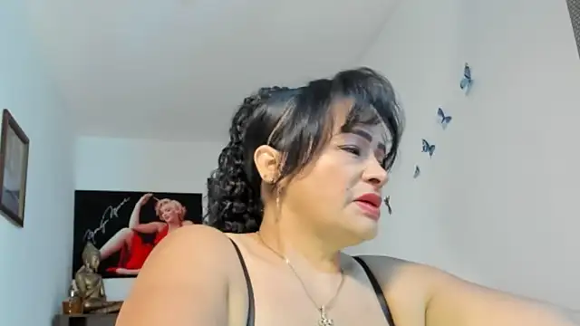 seleneh online show from 04-17-26, 08:33