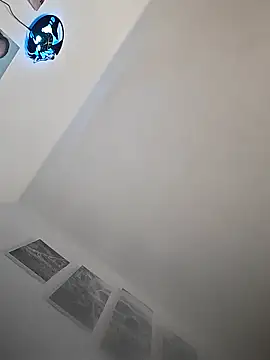 LauraBaby online show from 03-25-26, 03:00