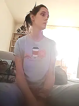 LauraBaby online show from 02-15-26, 10:14