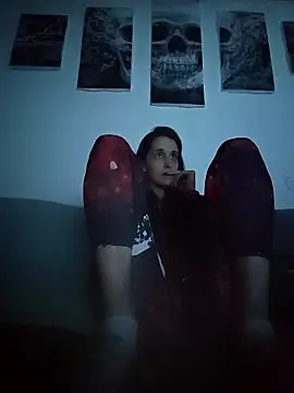 LauraBaby online show from 04-17-26, 06:00