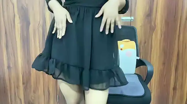 Snapshot of julie_08 chatting on 03-21-25, 08:39 julie 08 online show from 03-21-25, 08:39