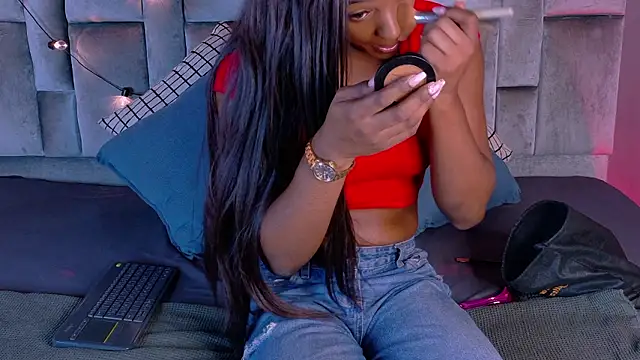 nahomi campbell online show from 03-09-26, 08:23