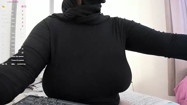 Amina hafsa online show from 03-13-26, 08:03