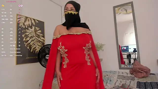 Amina hafsa online show from 03-17-26, 08:01