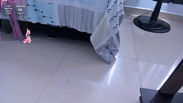 Amina hafsa online show from 02-10-26, 07:24