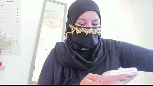 Amina hafsa online show from 03-31-26, 08:11
