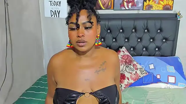 miss-jackson1 online show from 02-06-25, 04:10