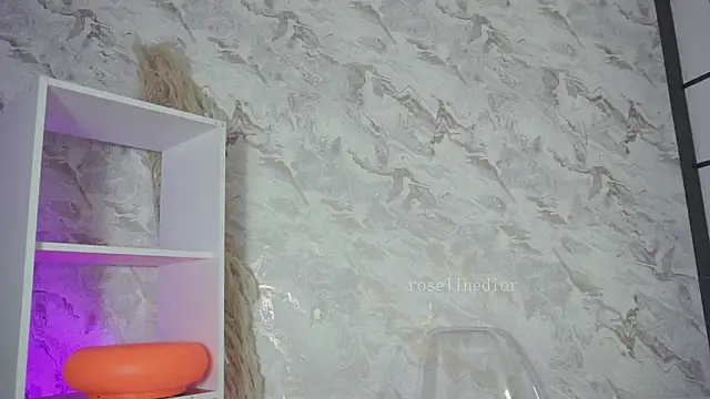 roselinedior online show from 03-29-26, 04:52