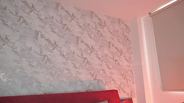 roselinedior online show from 09-19-25, 04:11