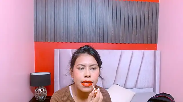 VeronicaRobles online show from 06-12-26, 07:11