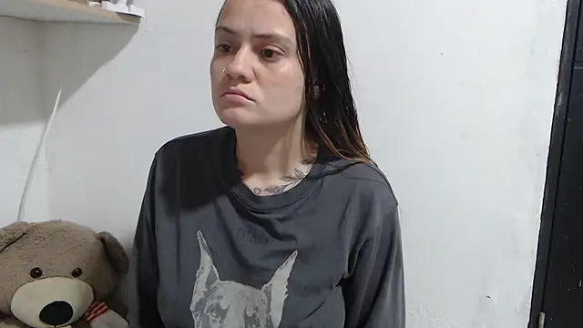 mia sepulveda  online show from 02-04-25, 08:06