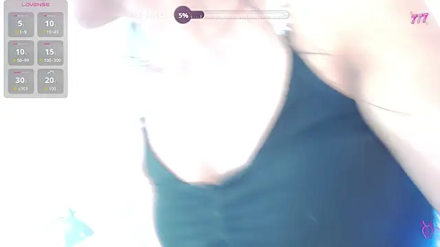 Snapshot of sasha_mom69_ chatting on 03-02-26, 03:08 sasha mom69 online show from 03-02-26, 03:08