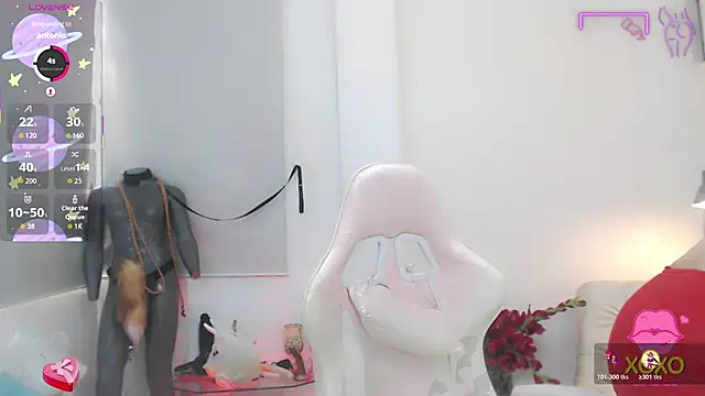 sasha mom69  online show from 11-14-25, 03:37