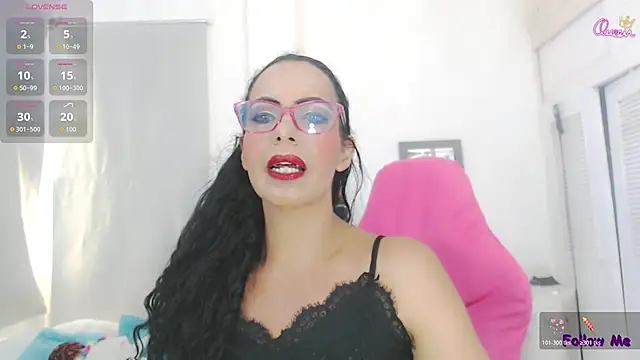 sasha mom69  online show from 07-22-26, 03:58