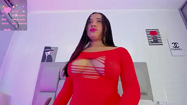 Snapshot of natashaa_evans chatting on 02-17-25, 08:38 natashaa evans online show from 02-17-25, 08:38