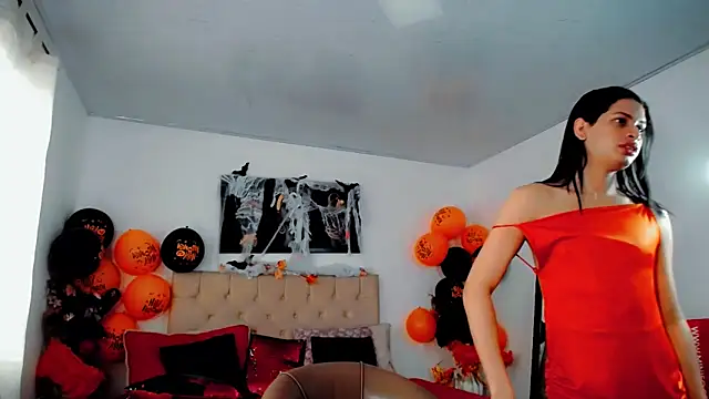 Snapshot of maria_camilacms chatting on 10-13-25, 05:47 maria camilacms online show from 10-13-25, 05:47