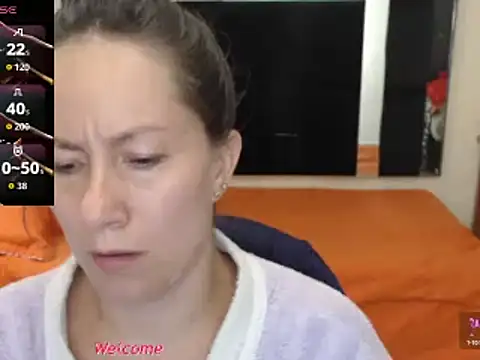 Snapshot of CATRINA-83 chatting on 09-11-25, 07:25 CATRINA-83 online show from 09-11-25, 07:25