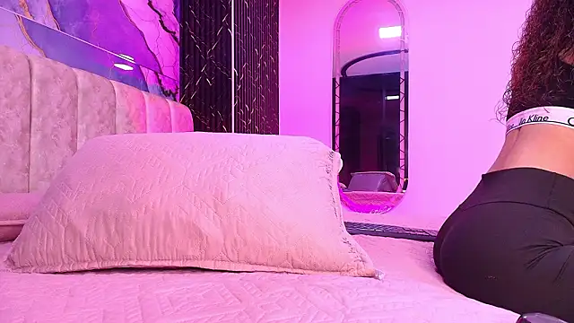 arl chloee online show from 03-16-26, 03:03