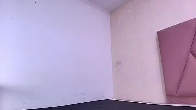 arl chloee online show from 10-01-25, 03:11