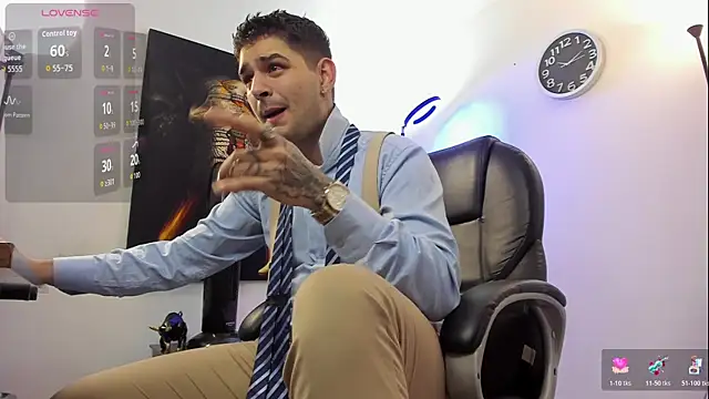 Nicolas Fellener online show from 10-24-25, 04:44