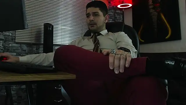 Nicolas Fellener online show from 06-27-26, 02:06