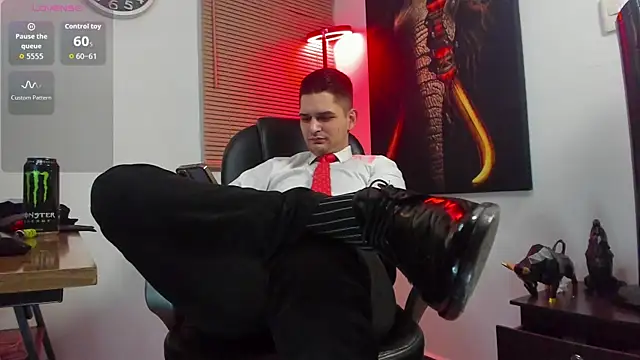 Nicolas Fellener online show from 09-13-25, 05:29