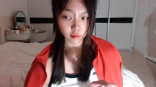 -Lucky Girl online show from 03-07-25, 03:18