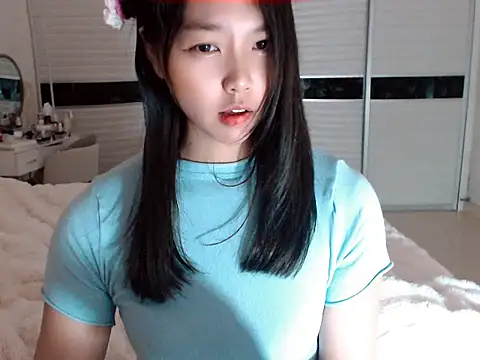-Lucky Girl online show from 03-02-25, 04:07
