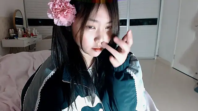 -Lucky Girl online show from 01-14-26, 01:15