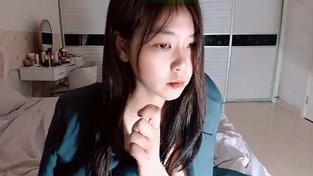 -Lucky Girl online show from 05-27-26, 02:35