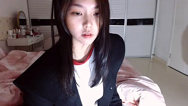 -Lucky Girl online show from 12-01-25, 01:12