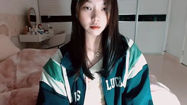-Lucky Girl online show from 04-21-26, 12:56