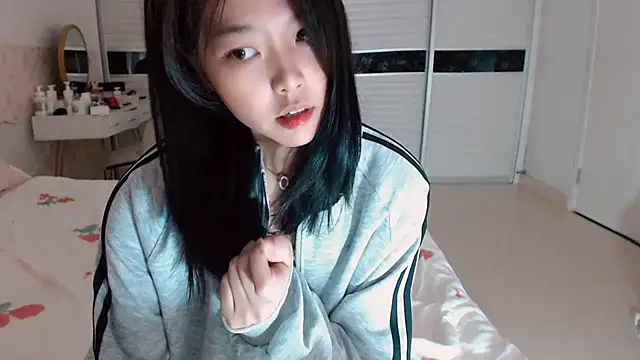 -Lucky Girl online show from 09-09-25, 01:16