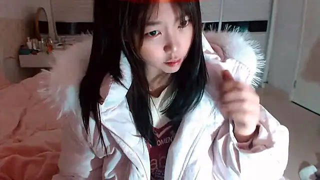 -Lucky Girl online show from 03-02-26, 02:01