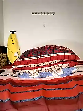 Snapshot of Quite_Malsha chatting on 12-21-24, 10:17 Quite Malsha online show from 12-21-24, 10:17