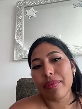 emmyjhonson07 online show from 09-17-25, 02:52