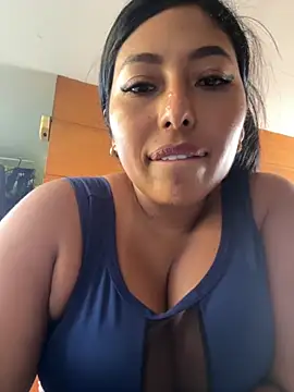 emmyjhonson07 online show from 09-15-25, 02:17