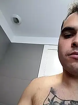 Snapshot of prynce_dickk chatting on 12-21-24, 03:31 prynce dickk online show from 12-21-24, 03:31