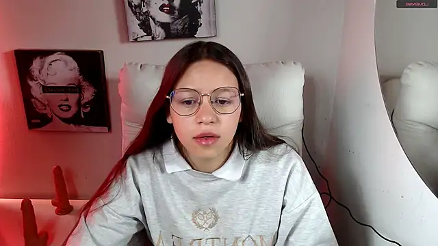 SamanthaRoldaan online show from 12-15-25, 03:07