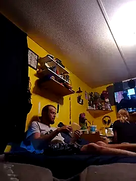 AutumnLights420 online show from 10-24-25, 01:04