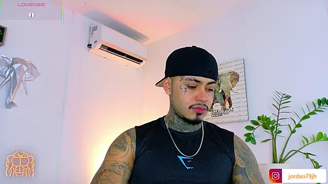 JordanSmiith  online show from 07-23-26, 10:17