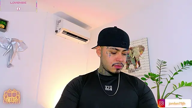 JordanSmiith  online show from 07-24-26, 09:55