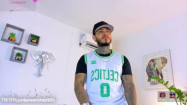 JordanSmiith  online show from 02-28-26, 09:14